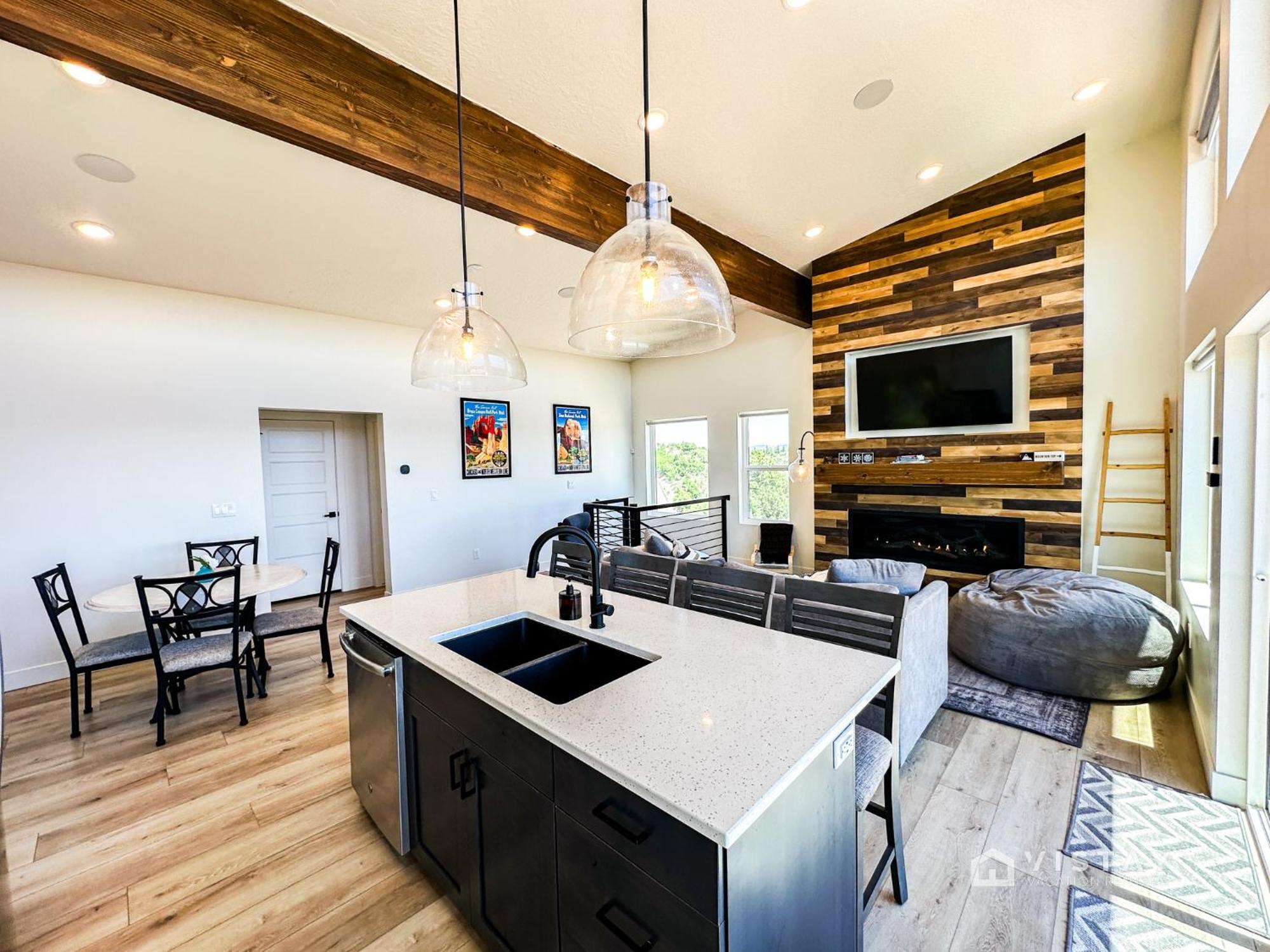 Bryce View Cabin - New Cabin With Amazing Views! Alton Exteriör bild